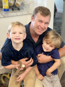 Scott Mincey and his two young sons.